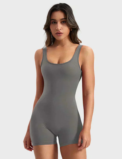 FORTIVUS™   - VIRAL V-BACK ROMPER